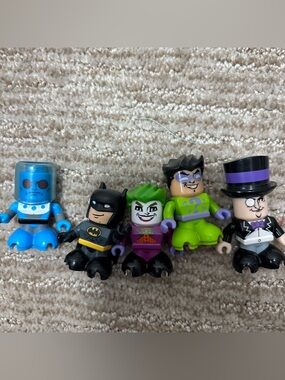 DC Comics 5 Mini Figure Lot